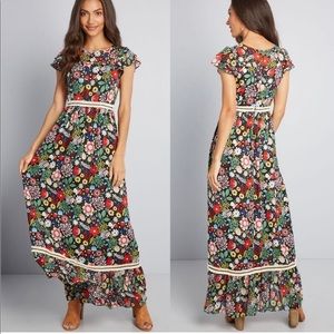 Traffic People Floral Maxi Dress